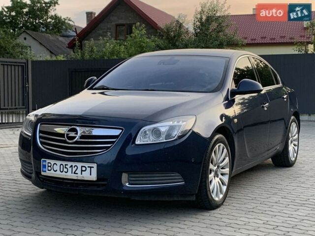 Синий Опель Инсигния, объемом двигателя 1.96 л и пробегом 315 тыс. км за 7300 $, фото 1 на Automoto.ua