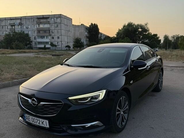 Синий Опель Инсигния, объемом двигателя 2 л и пробегом 210 тыс. км за 14999 $, фото 1 на Automoto.ua