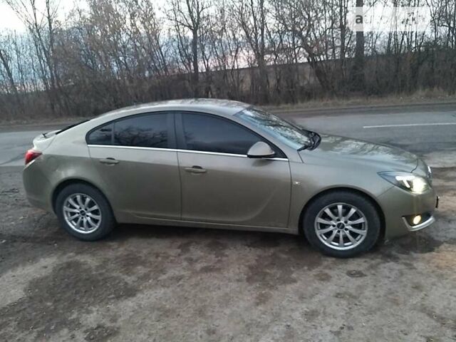 Зеленый Опель Инсигния, объемом двигателя 1.96 л и пробегом 180 тыс. км за 14500 $, фото 1 на Automoto.ua