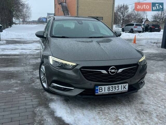 Зеленый Опель Инсигния, объемом двигателя 2 л и пробегом 184 тыс. км за 13650 $, фото 1 на Automoto.ua