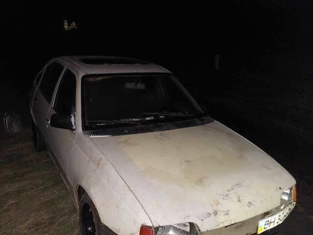 Белый Опель Кадет, объемом двигателя 1.2 л и пробегом 100 тыс. км за 150 $, фото 1 на Automoto.ua