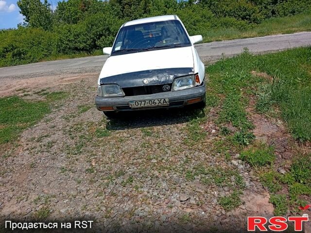 Белый Опель Кадет, объемом двигателя 1.3 л и пробегом 222 тыс. км за 300 $, фото 1 на Automoto.ua
