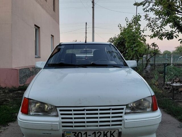 Білий Опель Кадет, об'ємом двигуна 1.6 л та пробігом 507 тис. км за 1100 $, фото 1 на Automoto.ua