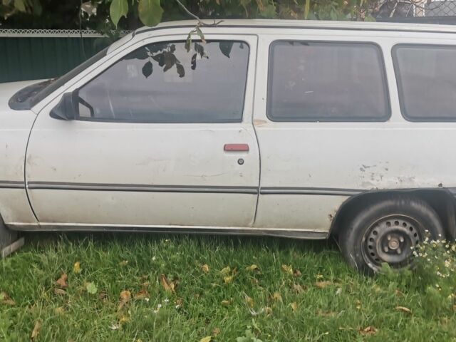 Білий Опель Кадет, об'ємом двигуна 1.6 л та пробігом 1000 тис. км за 712 $, фото 1 на Automoto.ua