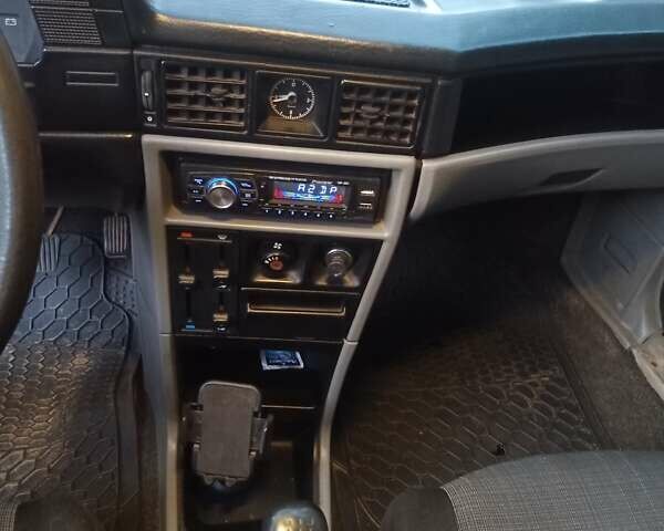 Белый Опель Кадет, объемом двигателя 1.3 л и пробегом 999 тыс. км за 1350 $, фото 1 на Automoto.ua