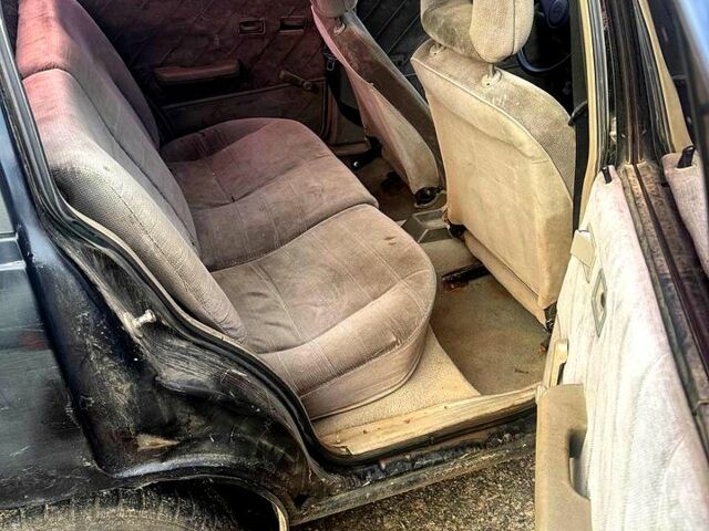 Чорний Опель Кадет, об'ємом двигуна 1.3 л та пробігом 200 тис. км за 500 $, фото 1 на Automoto.ua