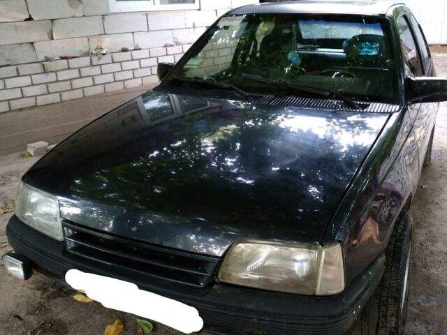 Чорний Опель Кадет, об'ємом двигуна 1.3 л та пробігом 100 тис. км за 1650 $, фото 1 на Automoto.ua