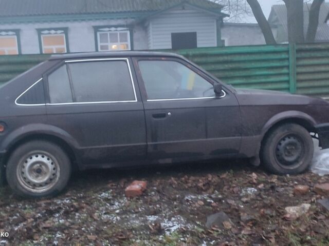 Коричневый Опель Кадет, объемом двигателя 1.3 л и пробегом 300 тыс. км за 592 $, фото 1 на Automoto.ua