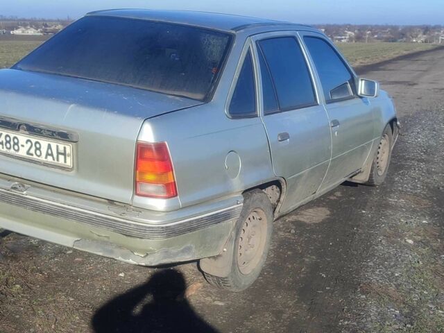 Коричневый Опель Кадет, объемом двигателя 1.6 л и пробегом 96 тыс. км за 840 $, фото 1 на Automoto.ua