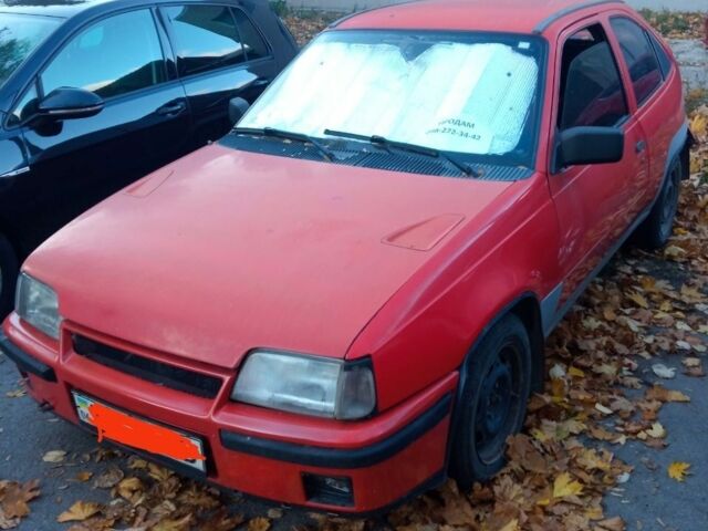 Опель Кадет 1985 в Днепре (Днепропетровске) на Automoto.ua Красный Опель Кадет, объемом двигателя 1.8 л и пробегом 21 тыс. км за 750 $, фото 1 на Automoto.ua
