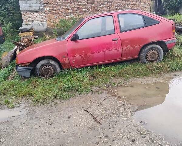 Красный Опель Кадет, объемом двигателя 0 л и пробегом 250 тыс. км за 509 $, фото 1 на Automoto.ua