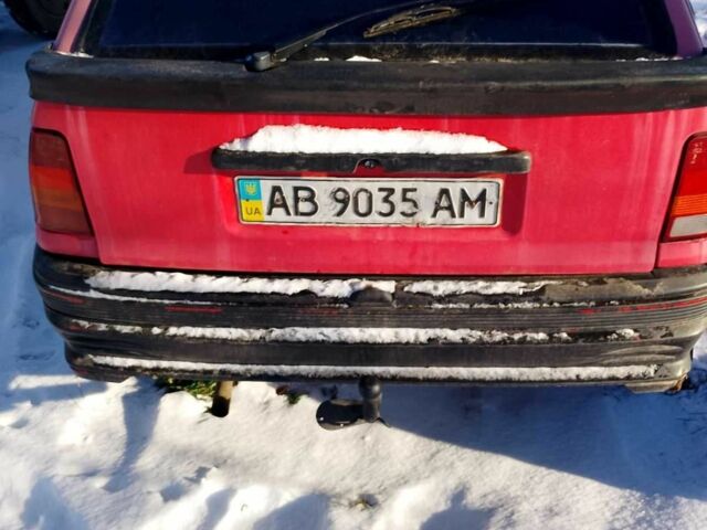 Красный Опель Кадет, объемом двигателя 1.4 л и пробегом 160 тыс. км за 550 $, фото 1 на Automoto.ua