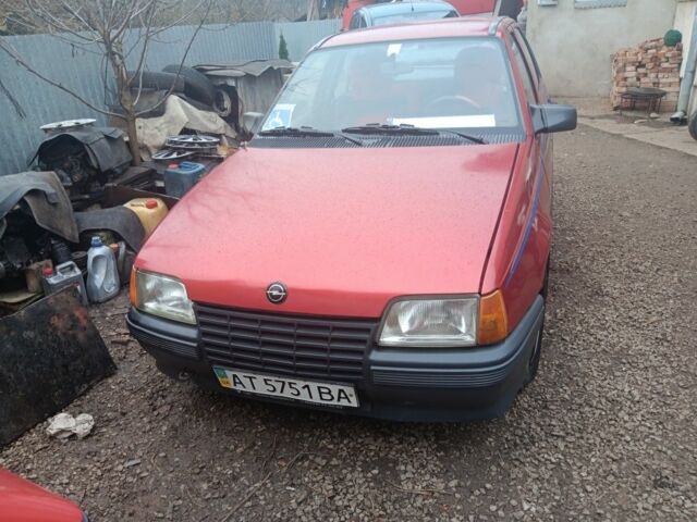 Красный Опель Кадет, объемом двигателя 0 л и пробегом 1 тыс. км за 550 $, фото 1 на Automoto.ua