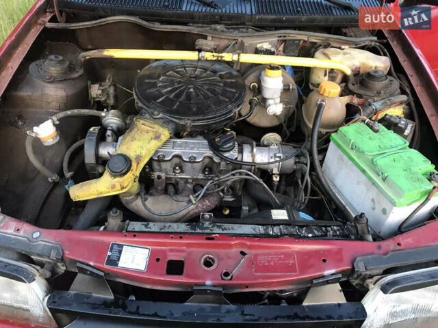 Красный Опель Кадет, объемом двигателя 1.3 л и пробегом 120 тыс. км за 1650 $, фото 1 на Automoto.ua