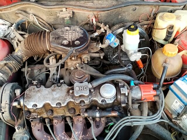 Червоний Опель Кадет, об'ємом двигуна 2 л та пробігом 200 тис. км за 1250 $, фото 1 на Automoto.ua