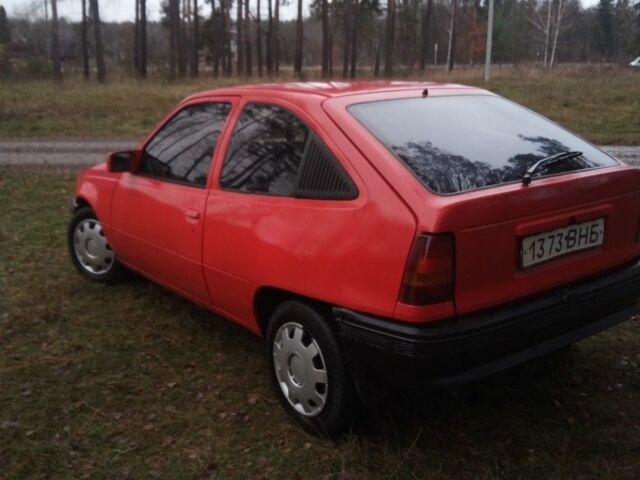 Красный Опель Кадет, объемом двигателя 0 л и пробегом 100 тыс. км за 650 $, фото 1 на Automoto.ua