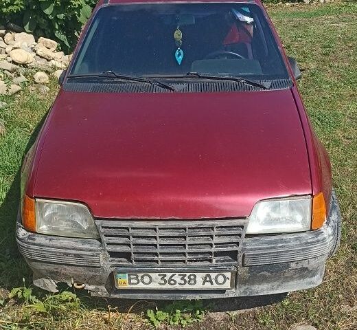 Червоний Опель Кадет, об'ємом двигуна 0 л та пробігом 300 тис. км за 714 $, фото 1 на Automoto.ua