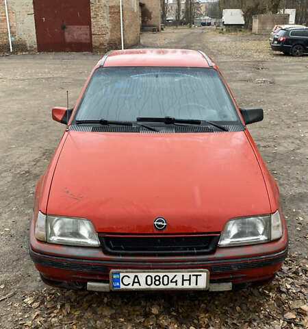 Червоний Опель Кадет, об'ємом двигуна 1.4 л та пробігом 300 тис. км за 650 $, фото 1 на Automoto.ua