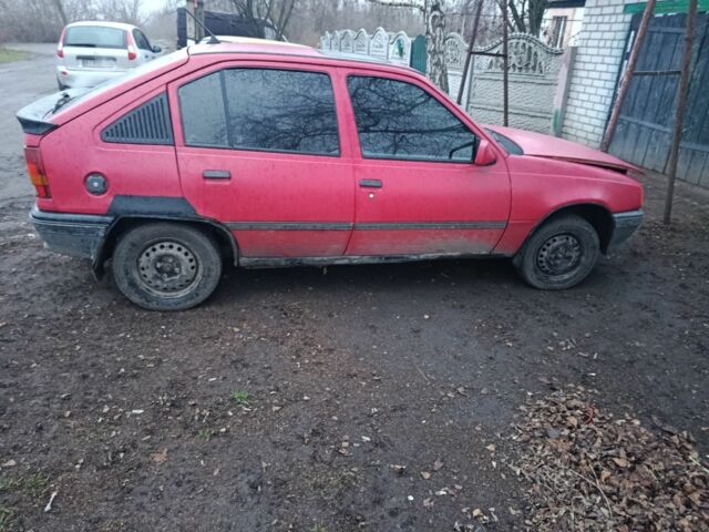 Красный Опель Кадет, объемом двигателя 1 л и пробегом 1 тыс. км за 237 $, фото 1 на Automoto.ua