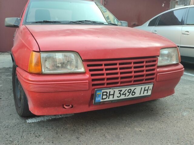 Красный Опель Кадет, объемом двигателя 1.3 л и пробегом 10 тыс. км за 800 $, фото 1 на Automoto.ua