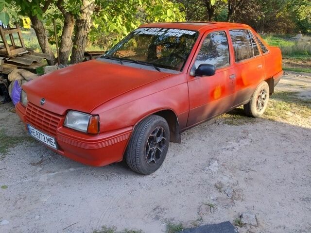 Красный Опель Кадет, объемом двигателя 1.7 л и пробегом 500 тыс. км за 1500 $, фото 1 на Automoto.ua