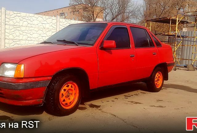 Красный Опель Кадет, объемом двигателя 1.3 л и пробегом 0 тыс. км за 1100 $, фото 1 на Automoto.ua