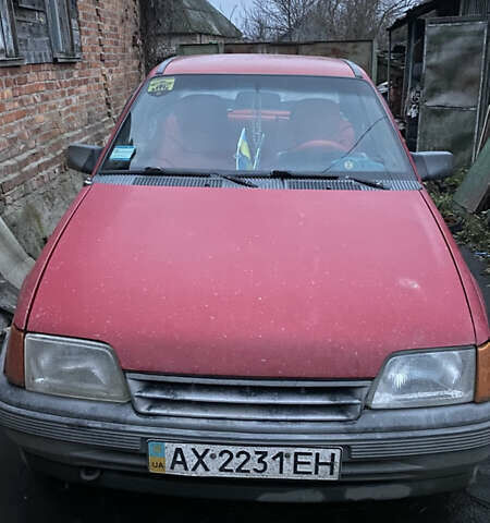 Красный Опель Кадет, объемом двигателя 1.4 л и пробегом 120 тыс. км за 1300 $, фото 1 на Automoto.ua