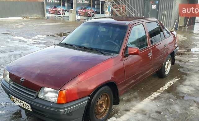 Красный Опель Кадет, объемом двигателя 1.4 л и пробегом 258 тыс. км за 1070 $, фото 1 на Automoto.ua