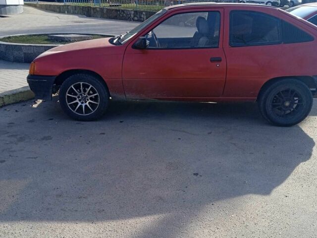 Червоний Опель Кадет, об'ємом двигуна 1.8 л та пробігом 20 тис. км за 601 $, фото 1 на Automoto.ua