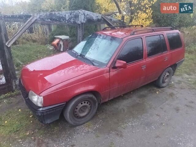 Красный Опель Кадет, объемом двигателя 1.3 л и пробегом 20 тыс. км за 1150 $, фото 1 на Automoto.ua