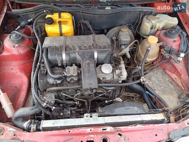 Красный Опель Кадет, объемом двигателя 1.6 л и пробегом 156 тыс. км за 600 $, фото 1 на Automoto.ua