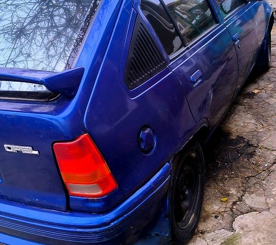 Опель Кадет, объемом двигателя 1.6 л и пробегом 0 тыс. км за 400 $, фото 1 на Automoto.ua