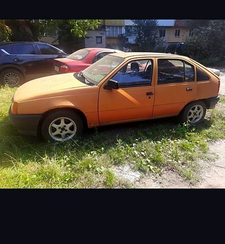 Опель Кадет, объемом двигателя 1.3 л и пробегом 0 тыс. км за 550 $, фото 1 на Automoto.ua