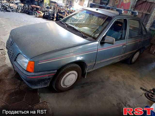 Опель Кадет, объемом двигателя 1.3 л и пробегом 0 тыс. км за 1700 $, фото 1 на Automoto.ua