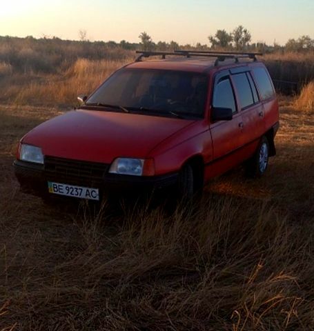 Опель Кадет, об'ємом двигуна 1.3 л та пробігом 1 тис. км за 1200 $, фото 1 на Automoto.ua