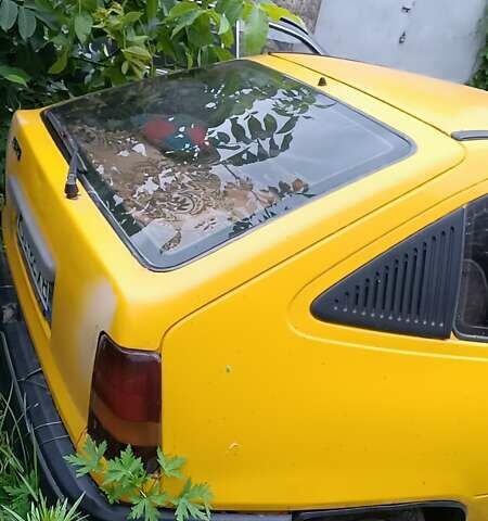 Желтый Опель Кадет, объемом двигателя 1.3 л и пробегом 100 тыс. км за 600 $, фото 1 на Automoto.ua