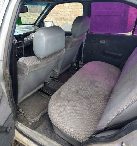 Серый Опель Кадет, объемом двигателя 1.3 л и пробегом 999 тыс. км за 500 $, фото 1 на Automoto.ua