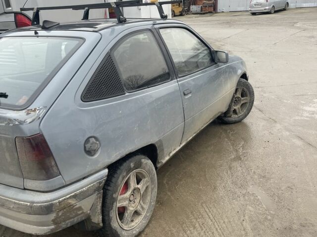 Серый Опель Кадет, объемом двигателя 1.3 л и пробегом 900 тыс. км за 980 $, фото 1 на Automoto.ua