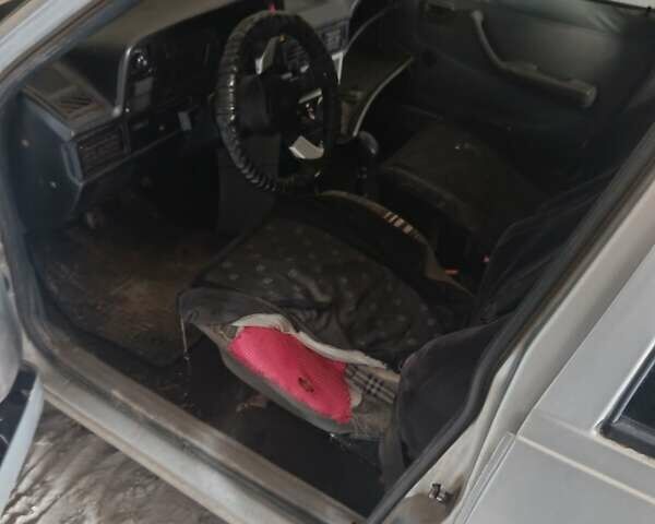 Серый Опель Кадет, объемом двигателя 1.6 л и пробегом 260 тыс. км за 632 $, фото 1 на Automoto.ua