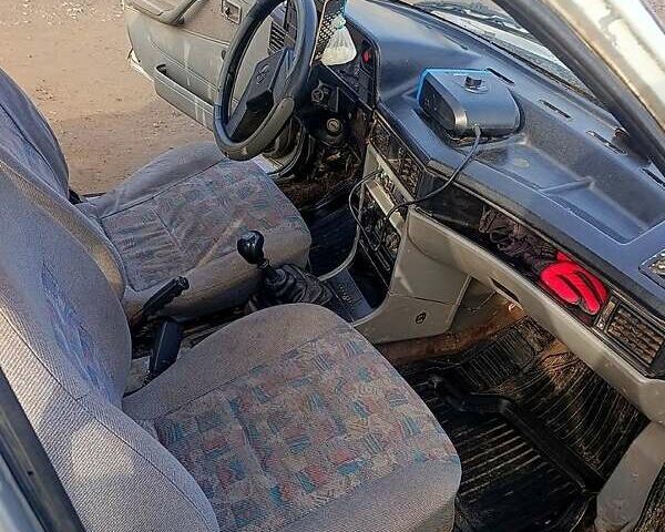 Серый Опель Кадет, объемом двигателя 1.3 л и пробегом 150 тыс. км за 750 $, фото 1 на Automoto.ua