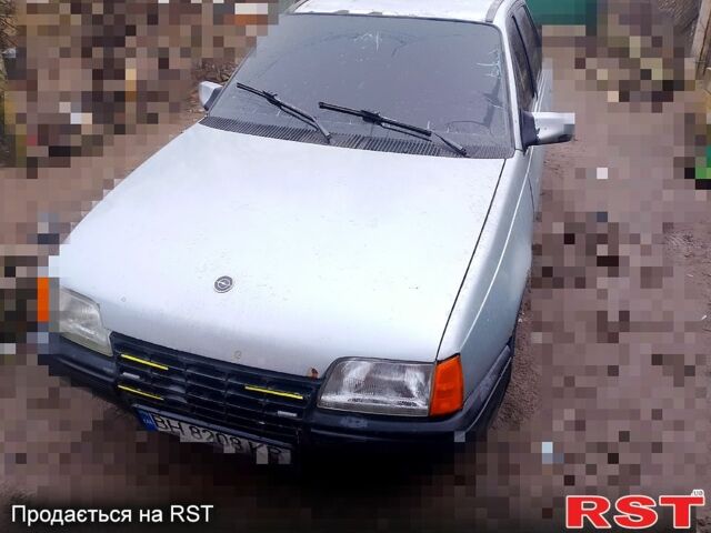 Сірий Опель Кадет, об'ємом двигуна 1.3 л та пробігом 66 тис. км за 800 $, фото 1 на Automoto.ua