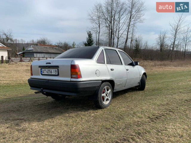 Сірий Опель Кадет, об'ємом двигуна 1.4 л та пробігом 220 тис. км за 1650 $, фото 1 на Automoto.ua