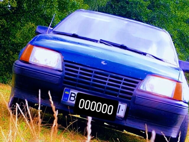 Синій Опель Кадет, об'ємом двигуна 1.6 л та пробігом 57 тис. км за 919 $, фото 1 на Automoto.ua