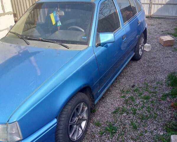 Синий Опель Кадет, объемом двигателя 1.8 л и пробегом 114 тыс. км за 1620 $, фото 1 на Automoto.ua