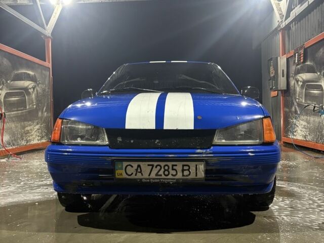 Синий Опель Кадет, объемом двигателя 1.3 л и пробегом 300 тыс. км за 477 $, фото 1 на Automoto.ua