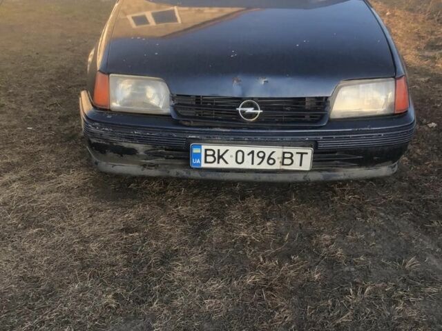 Синій Опель Кадет, об'ємом двигуна 1.6 л та пробігом 250 тис. км за 650 $, фото 1 на Automoto.ua