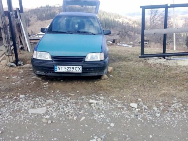 Синий Опель Кадет, объемом двигателя 1.3 л и пробегом 380 тыс. км за 550 $, фото 1 на Automoto.ua