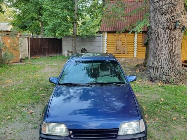 Синий Опель Кадет, объемом двигателя 1.4 л и пробегом 399 тыс. км за 1100 $, фото 1 на Automoto.ua