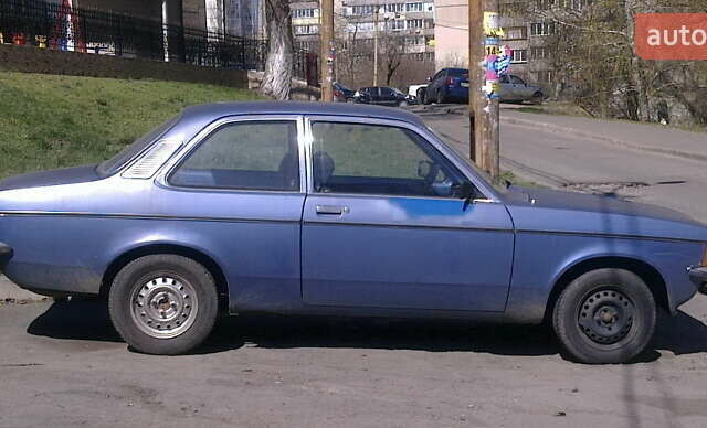 Синий Опель Кадет, объемом двигателя 1.2 л и пробегом 111 тыс. км за 1950 $, фото 1 на Automoto.ua