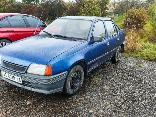 Синий Опель Кадет, объемом двигателя 0 л и пробегом 365 тыс. км за 950 $, фото 1 на Automoto.ua